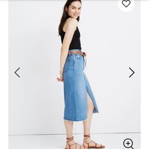 Madewell Rigid Denim Midi Skirt in Carrick wash